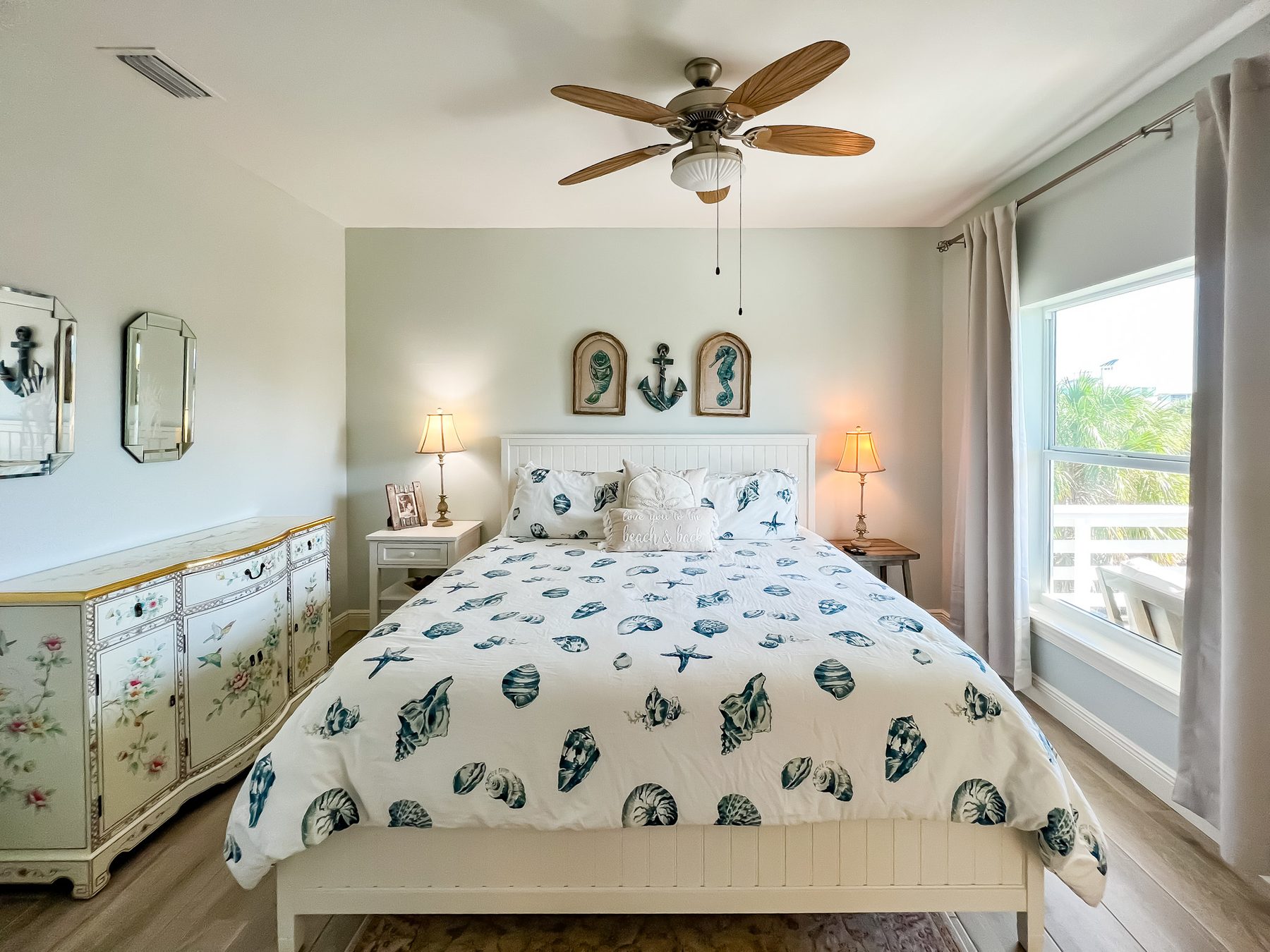 Anchored Inn bedroom